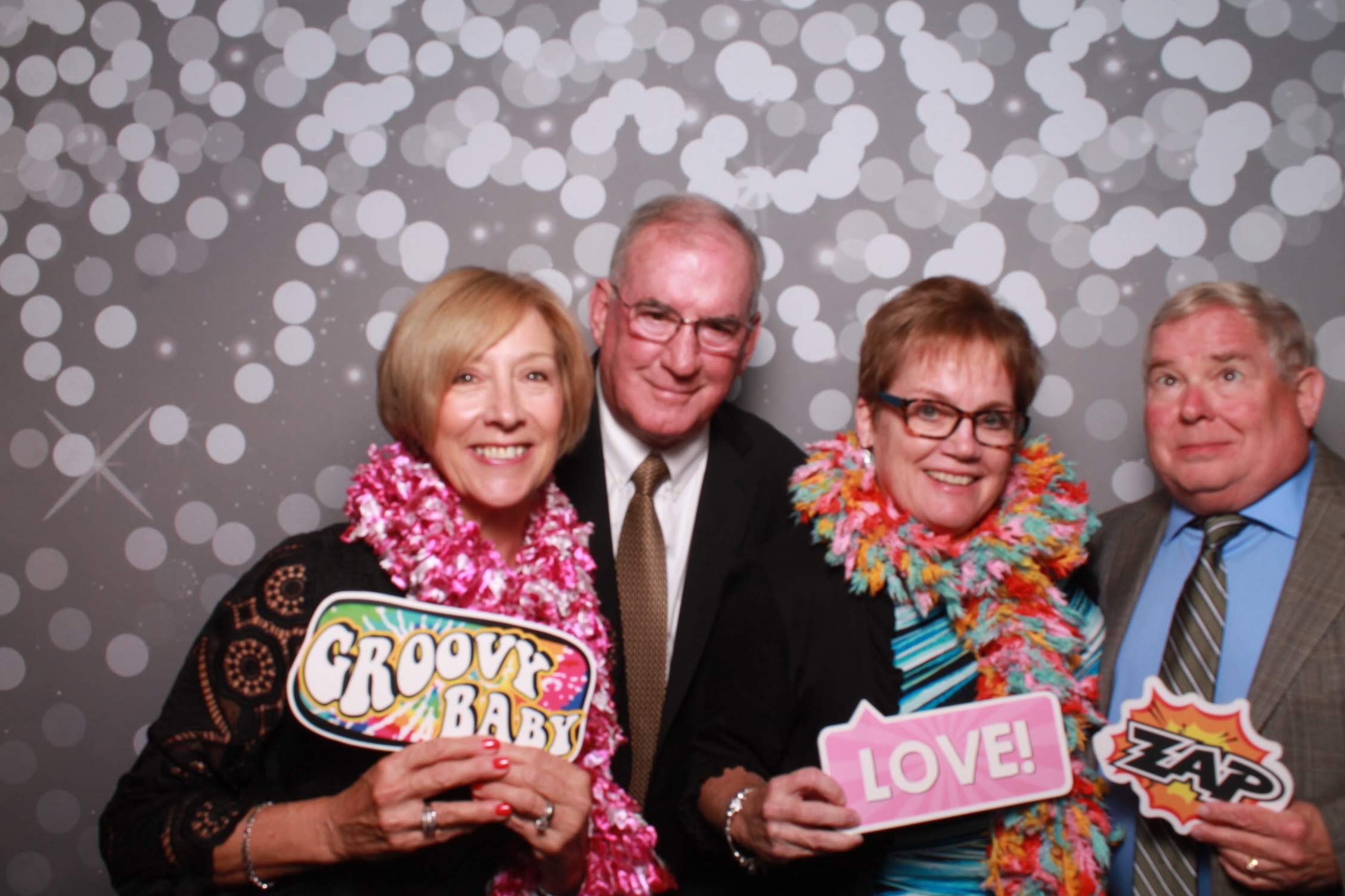 Lindsey Adams Reception at The Madison | View more photos from the event at gallery.photoboothcincy.com/u/PhotoBoothCincy/Lindsey-Adams-Reception-at-The-Madison